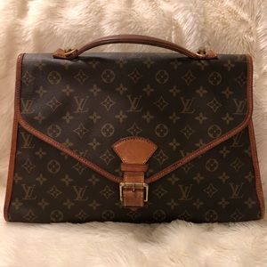 💥 PRICE DROP Louis Vuitton bag 🦄